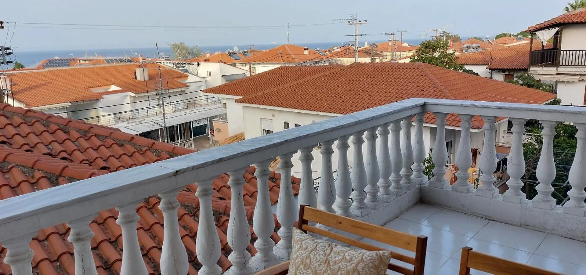 Artemis Apartments Златна Гледка Към Морето Polikhronon